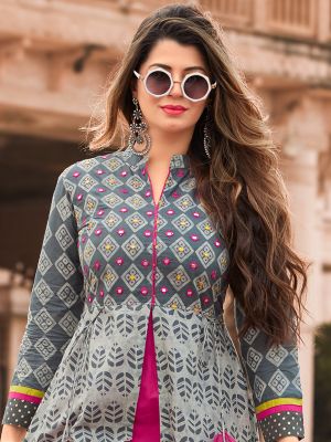 Majestic Timelessness Ethnic Wear