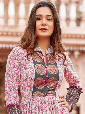 Sculpted Icon Ethnic Wear