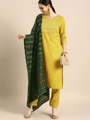 Sophisticated Deluxe Ethnic Wear