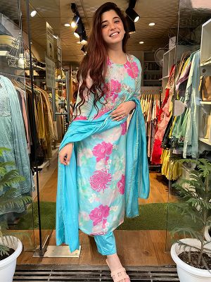 Splendid Delight Ethnic Wear